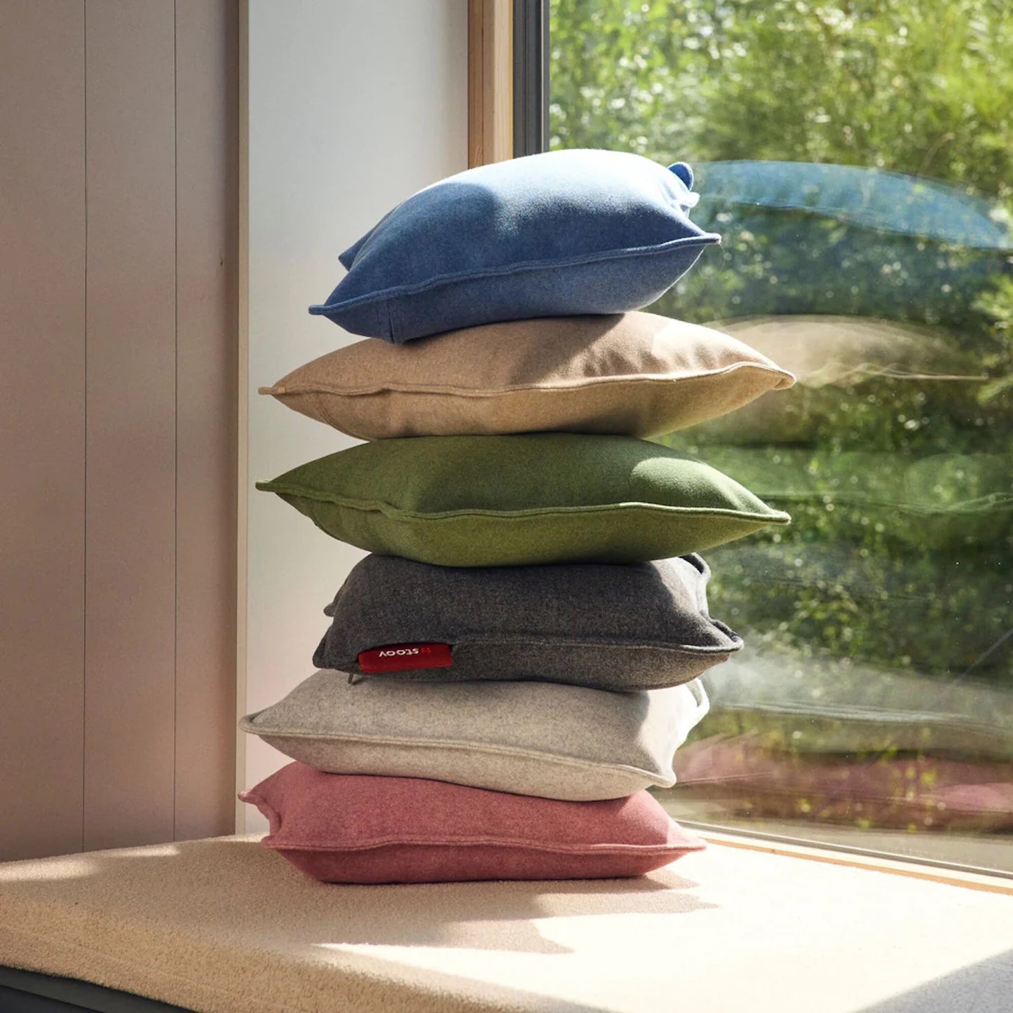 Stoov Wärmekissen Ploov³ Original Dark Grey 45x45 cm