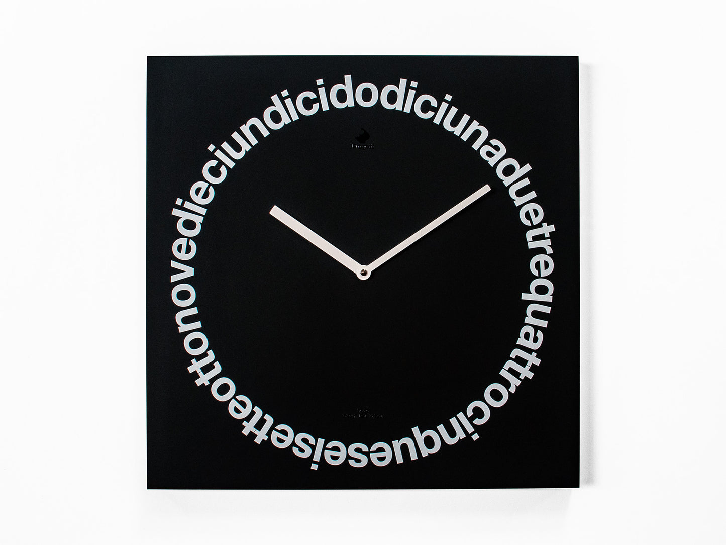 Progetti Wanduhr Dodici black (italian writing)