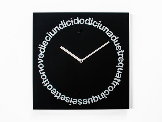 Progetti Wanduhr Dodici black (italian writing)