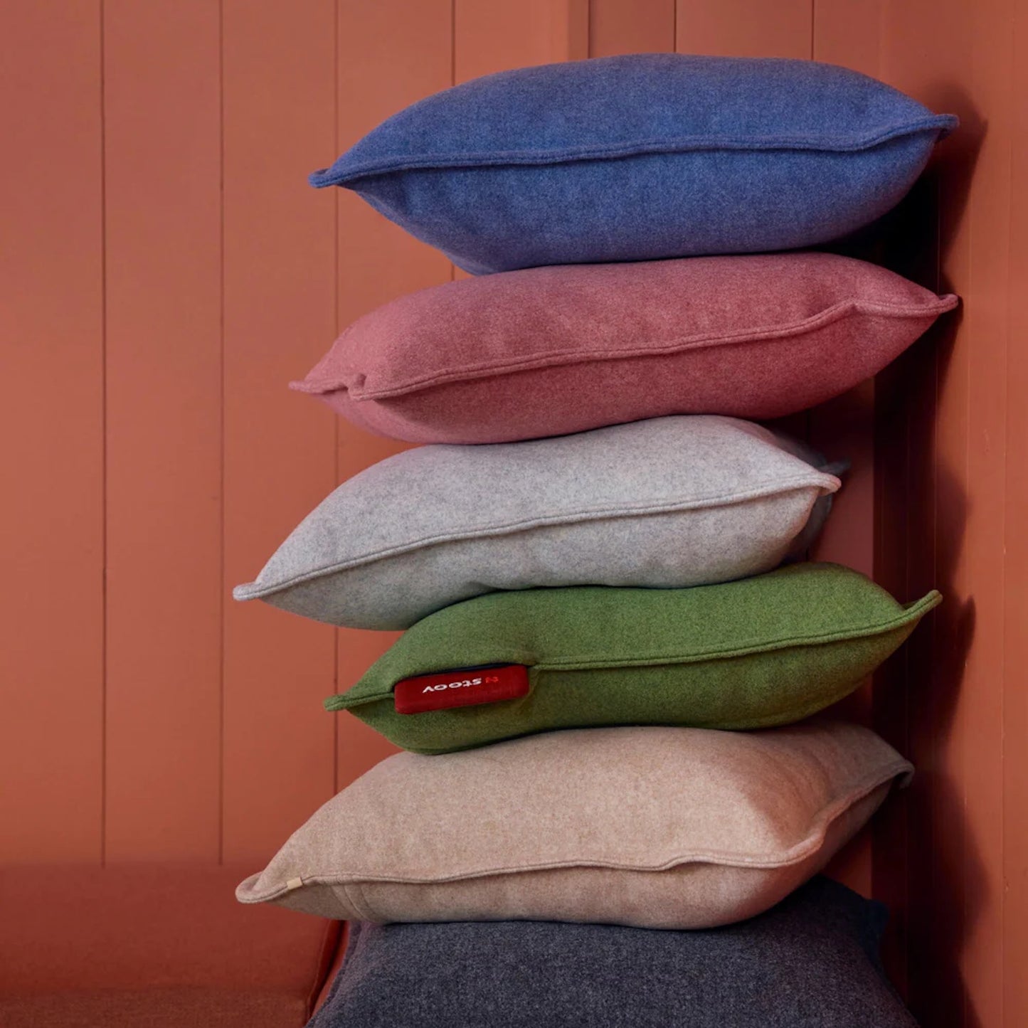 Stoov Wärmekissen Ploov³ Original Mid Green 45x45 cm